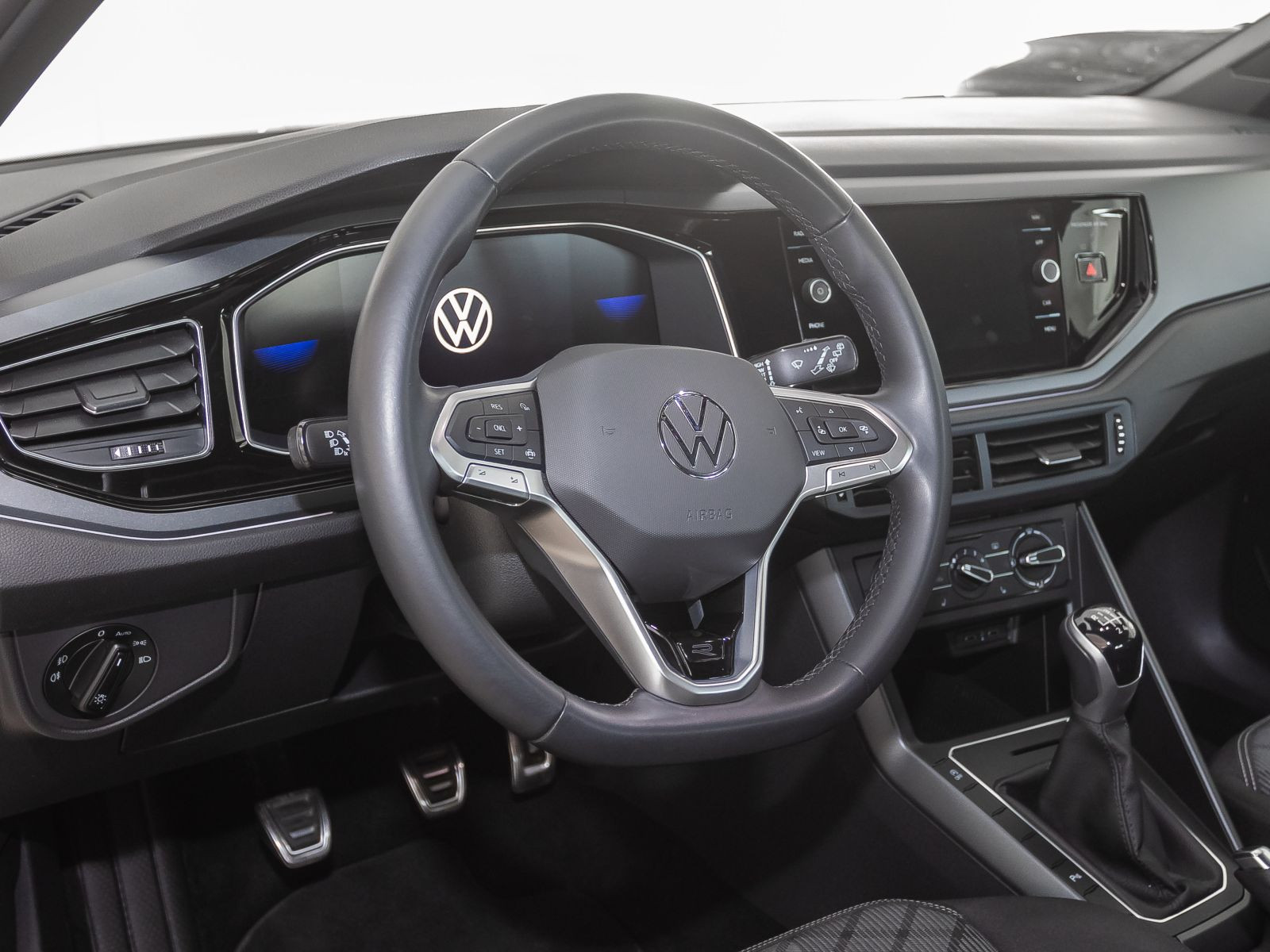 Volkswagen Taigo R-Line 1.0TSI Matrix CarPlay EPH DAB