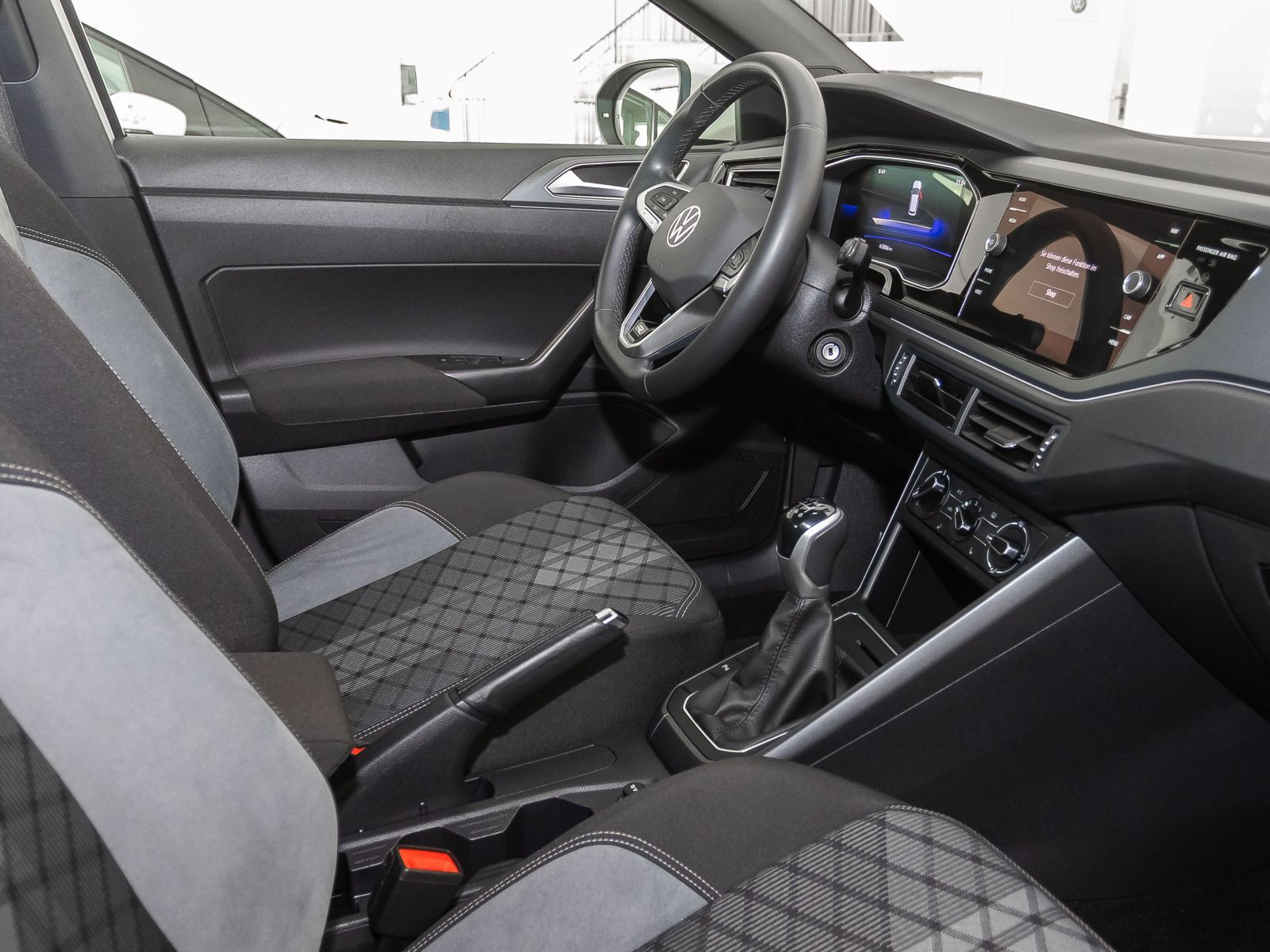 Volkswagen Taigo R-Line 1.0TSI Matrix CarPlay EPH DAB