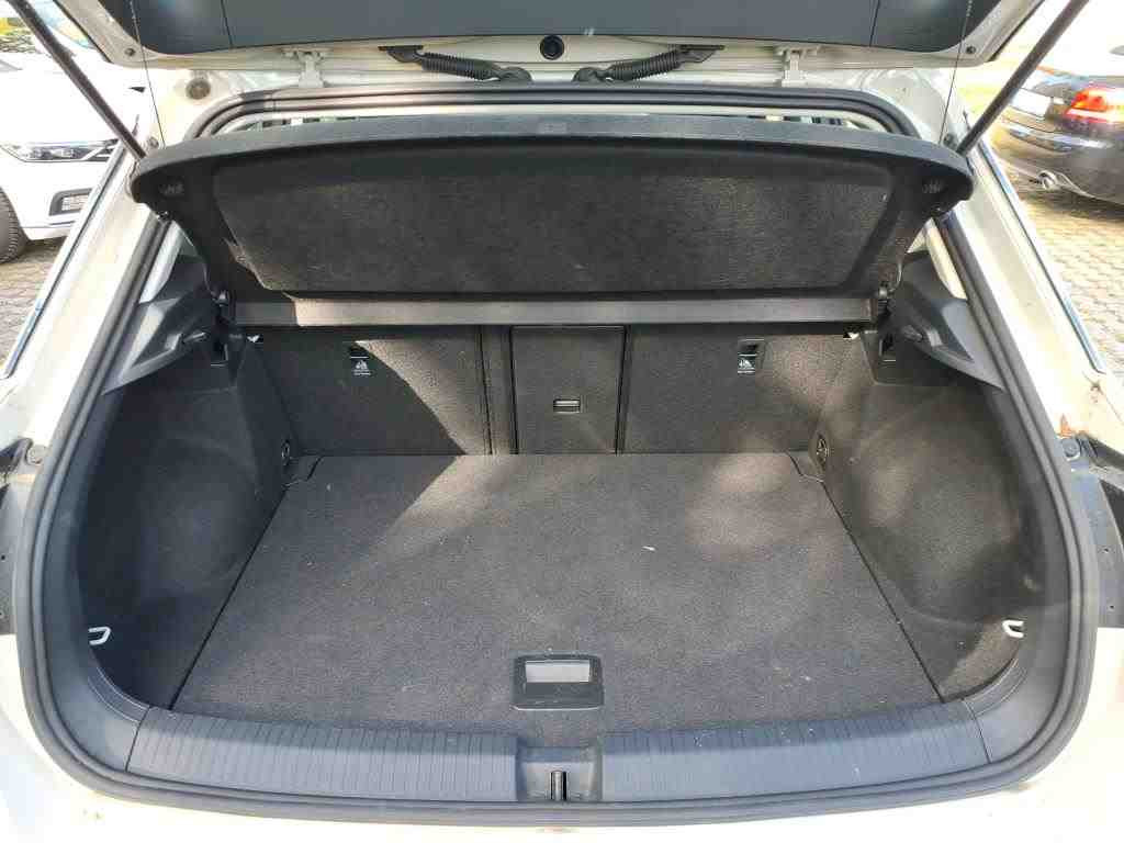 Volkswagen T-Roc Style 1.5TSI DSG Navi LED ACC CarPlay EPH