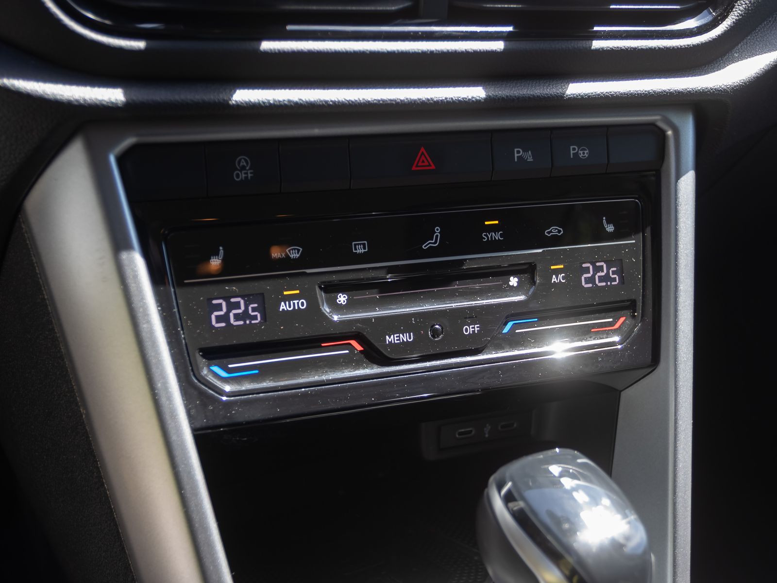 Volkswagen T-Roc Life 1.5TSI DSG Navi LED ACC CarPlay EPH