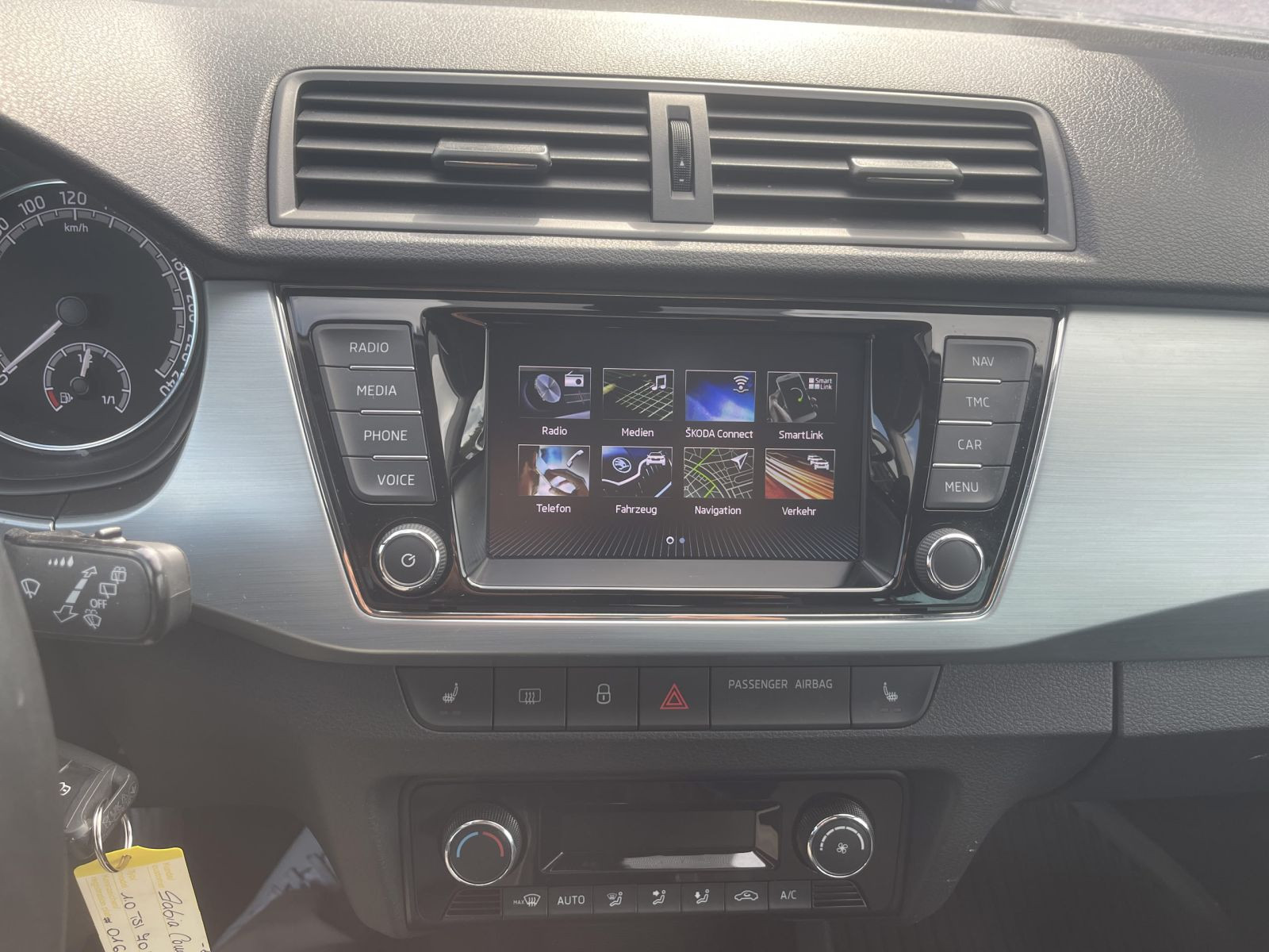 Skoda Fabia Combi Ambition 1.0 TSI Navi EPH Sitzhzg