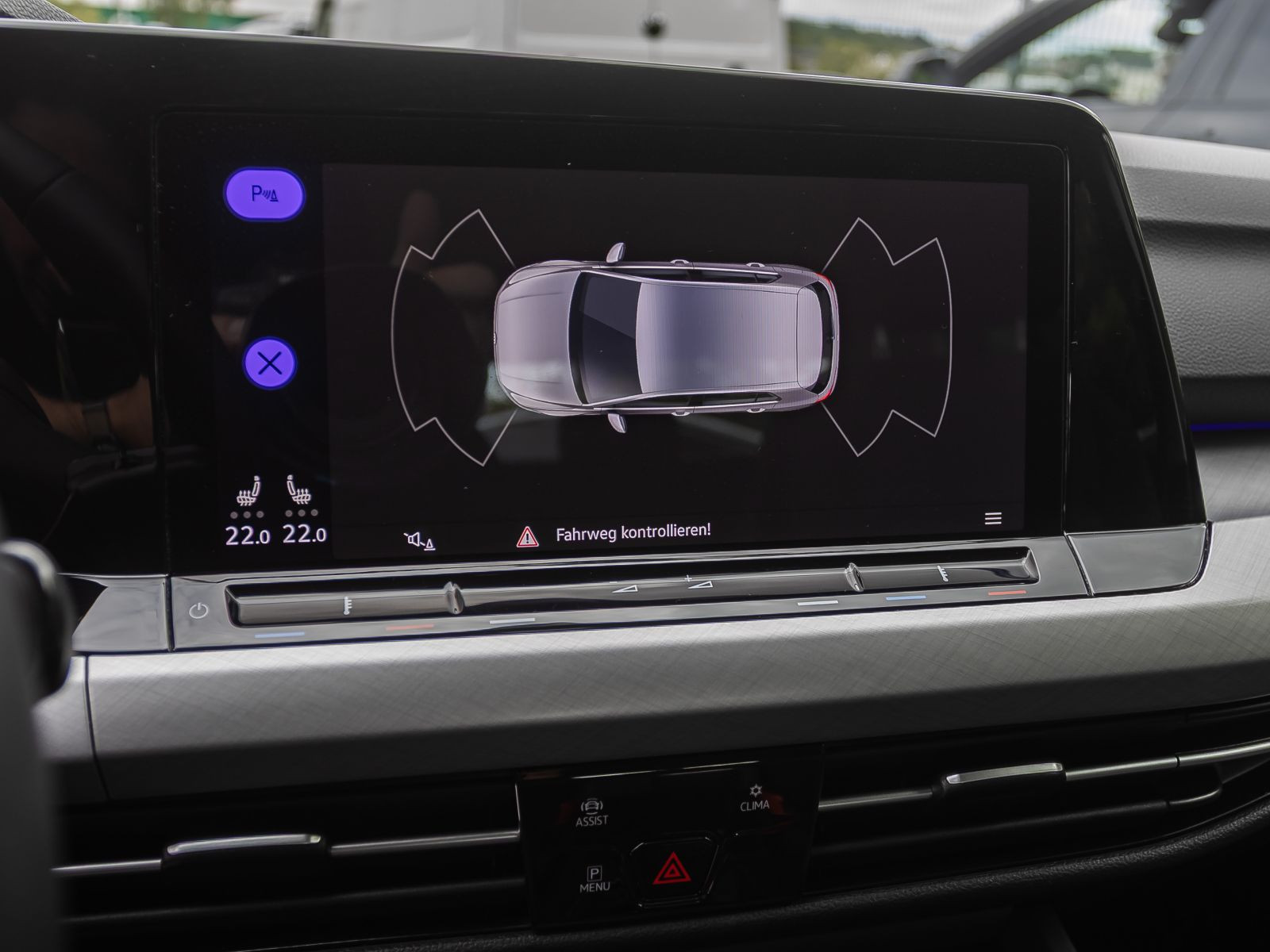 Volkswagen Golf VIII Life 1.5TSI Navi LED ACC CarPlay EPH