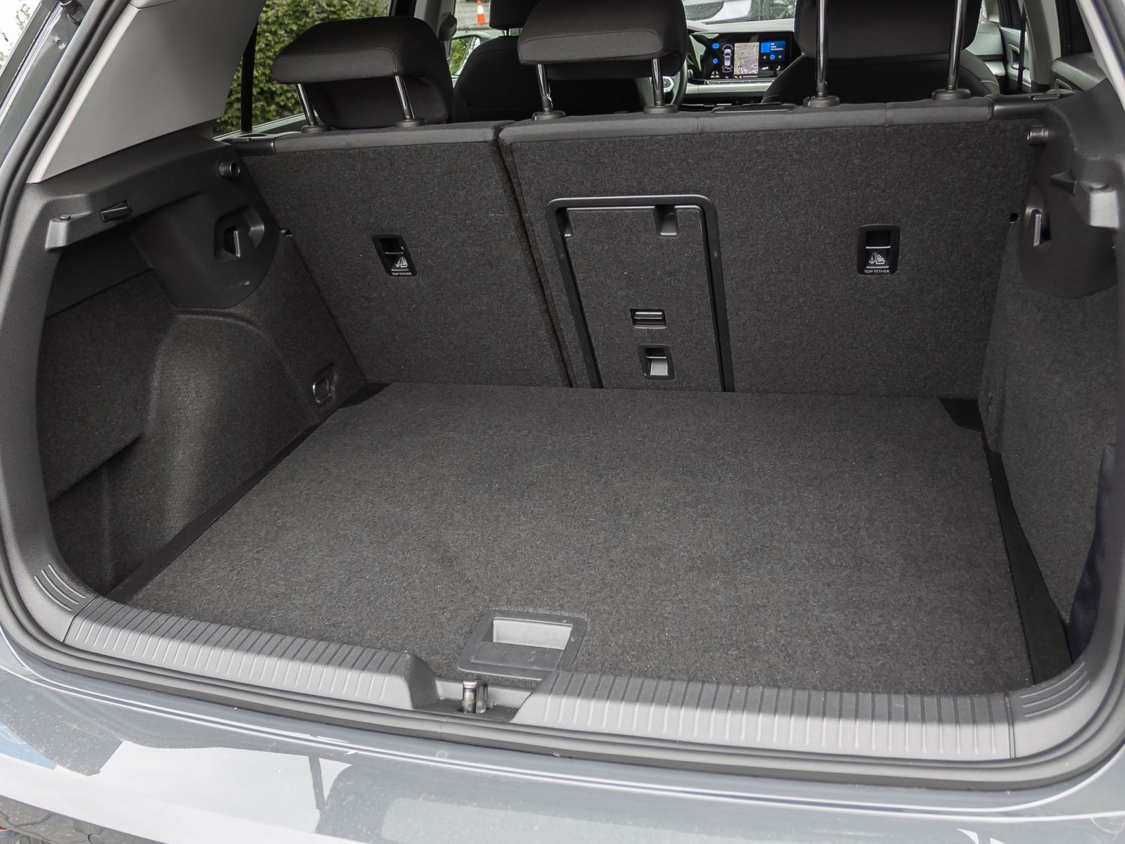 Volkswagen Golf VIII 1.5 TSI MOVE, Navi, LED, ACC, App-Connect, Klima