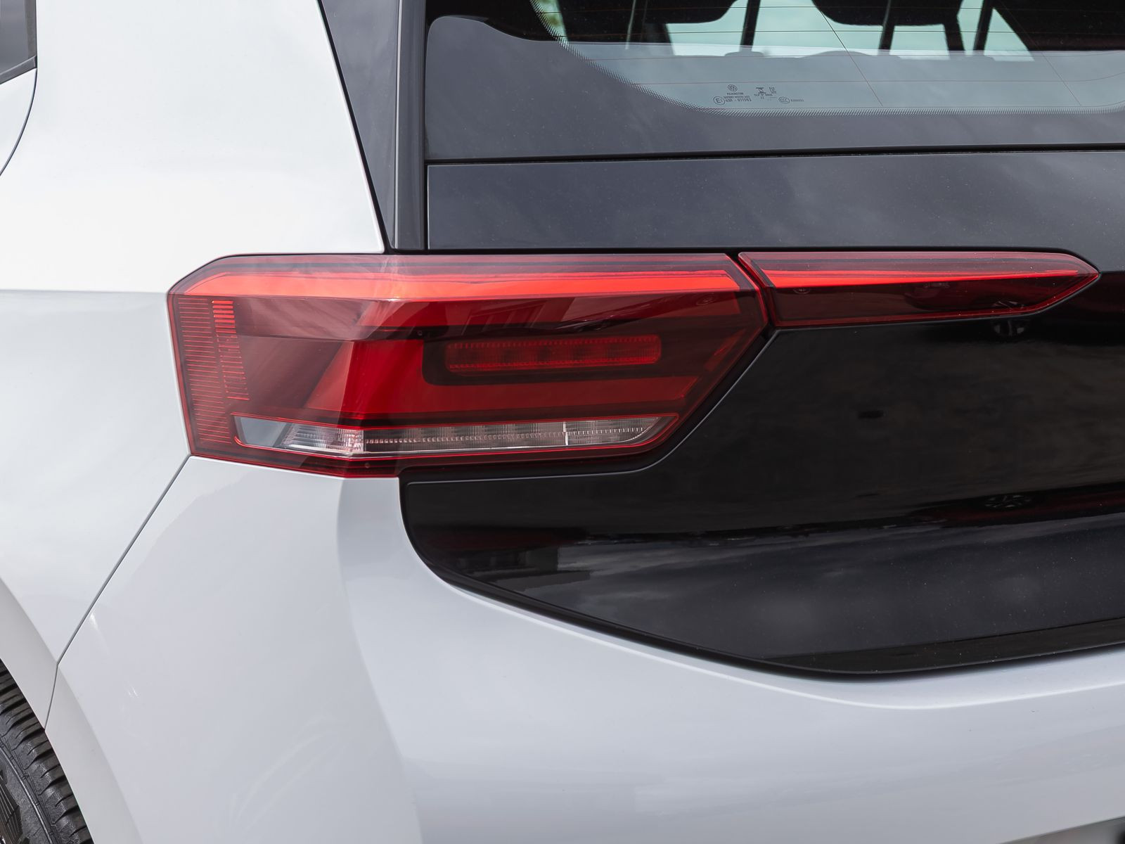Volkswagen ID.3 Pro Performance, Navi, LED, App-Connect, Parkpiot, Standklimatisierung