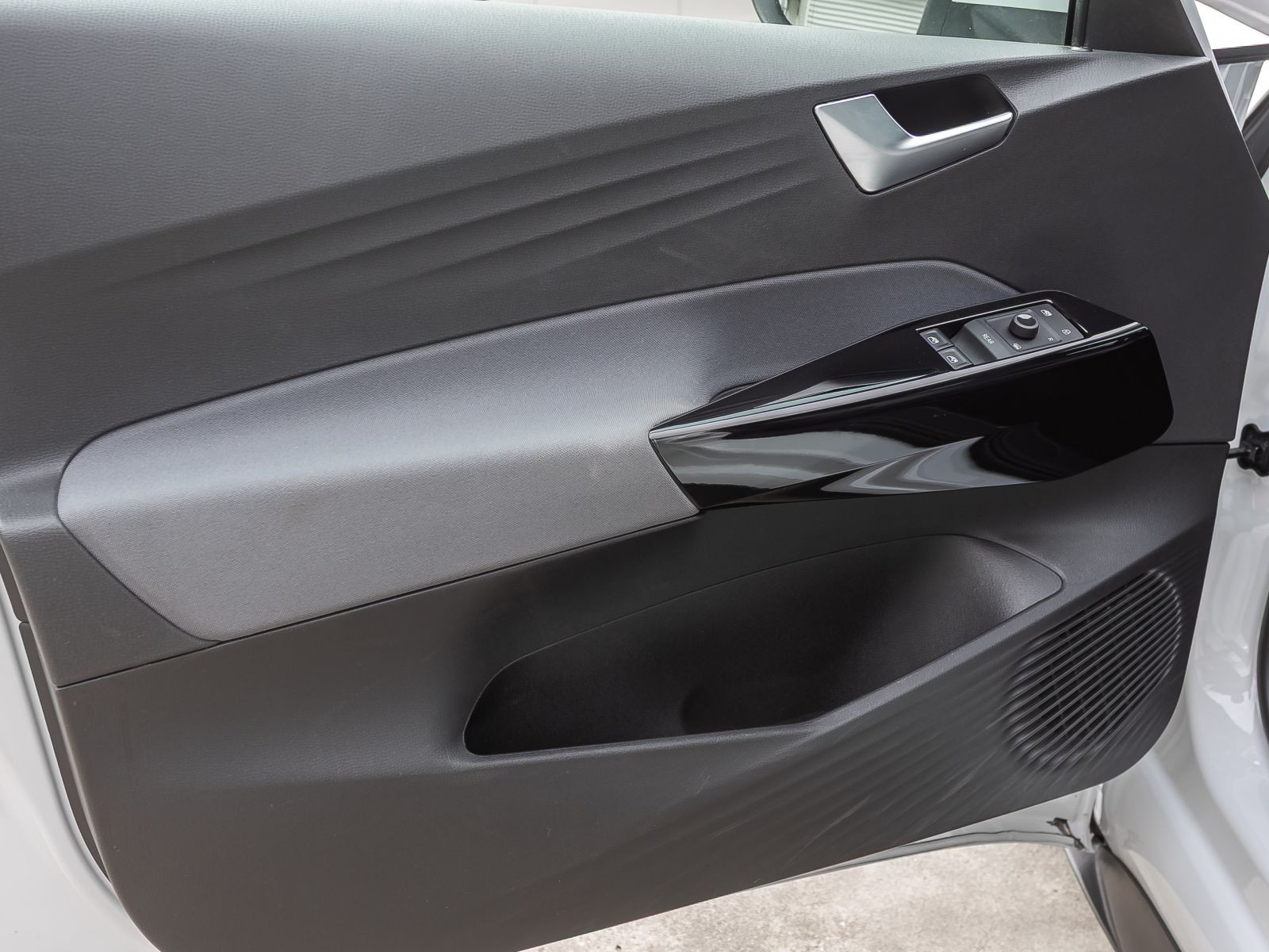 Volkswagen ID.3 Pro Performance, Navi, LED, App-Connect, Parkpiot, Standklimatisierung