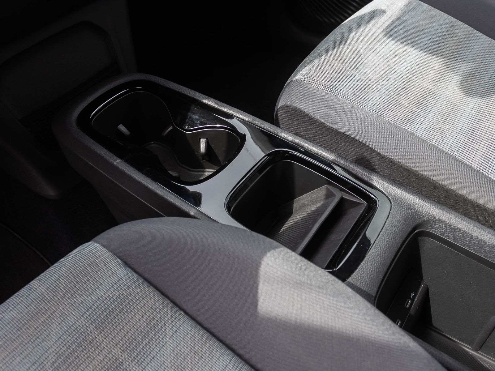 Volkswagen ID.3 Pro Performance, Navi, LED, App-Connect, Parkpiot, Standklimatisierung