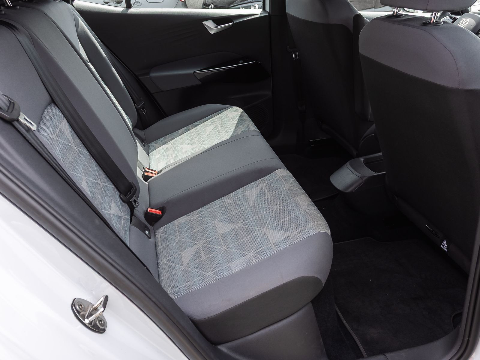 Volkswagen ID.3 Pro Performance, Navi, LED, App-Connect, Parkpiot, Standklimatisierung