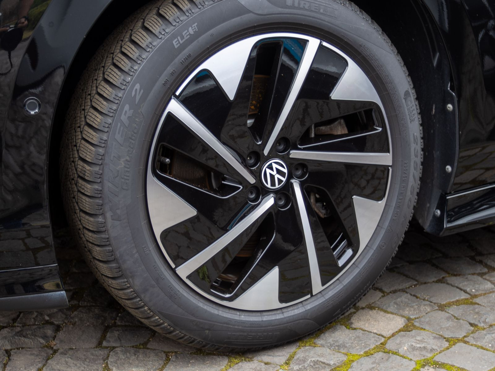 Volkswagen ID.7 Tourer GTX, AHK, Navi, LED-Matrix, Soundsystem, Umgebungsansicht Area View inkl. Rückfahrkamera