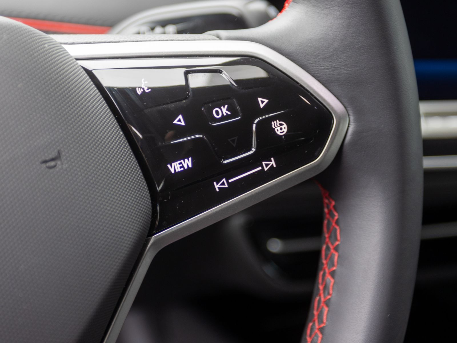 Volkswagen ID.7 Tourer GTX, AHK, Navi, LED-Matrix, Soundsystem, Umgebungsansicht Area View inkl. Rückfahrkamera