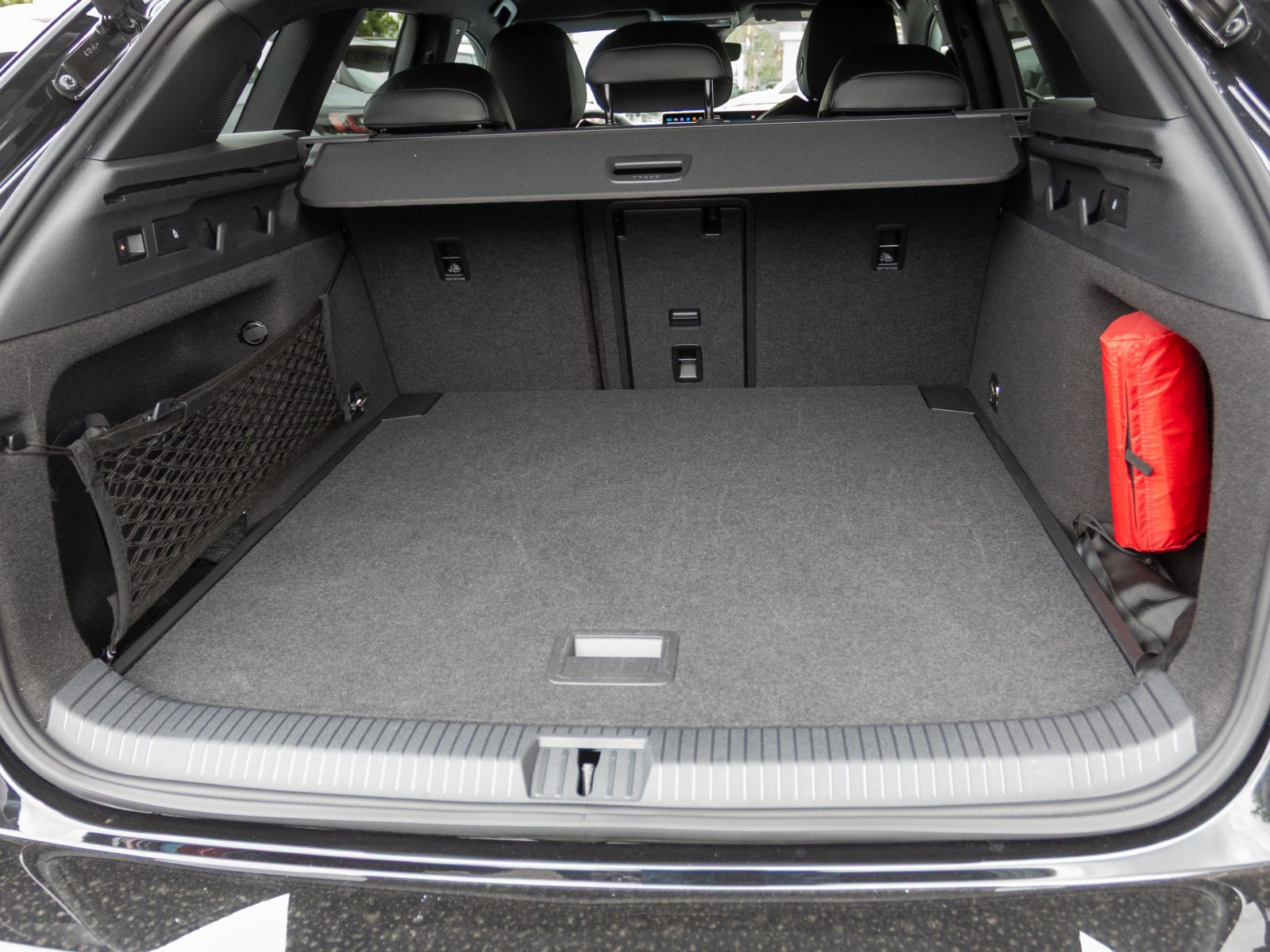Volkswagen ID.7 Tourer GTX, AHK, Navi, LED-Matrix, Soundsystem, Umgebungsansicht Area View inkl. Rückfahrkamera
