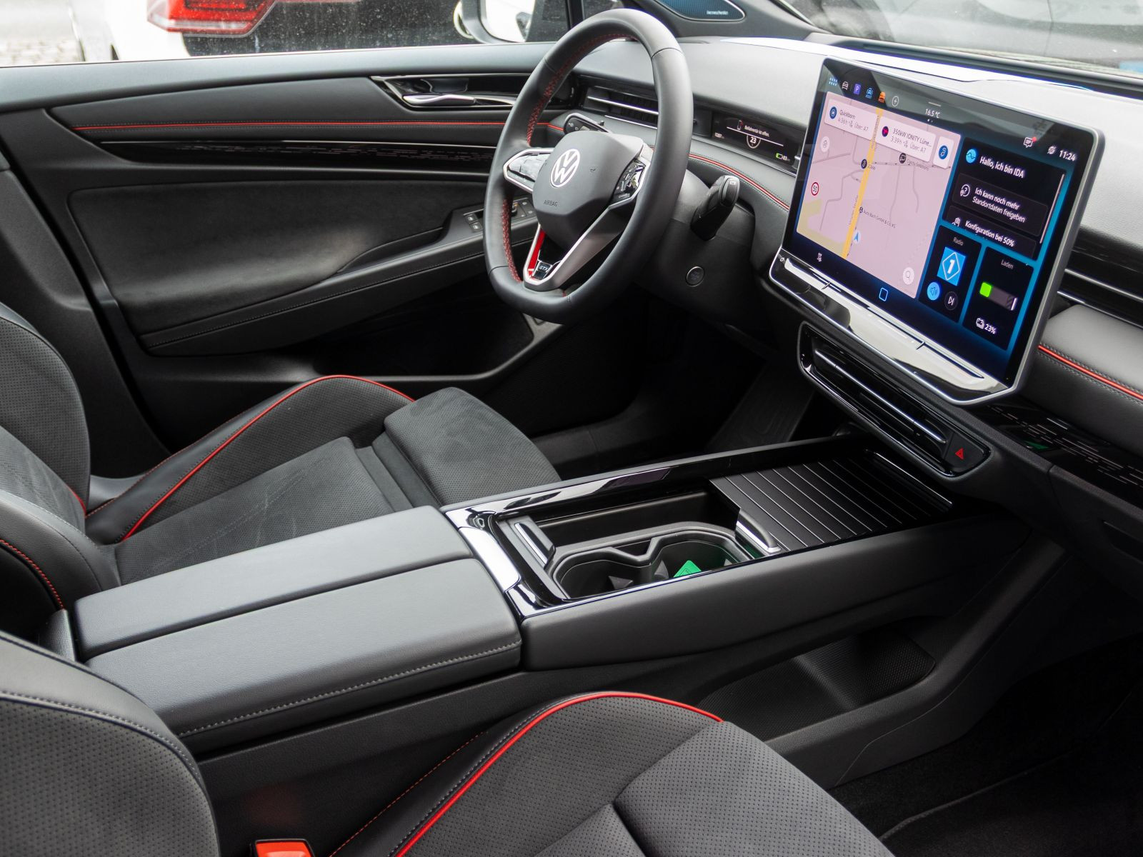 Volkswagen ID.7 Tourer GTX, AHK, Navi, LED-Matrix, Soundsystem, Umgebungsansicht Area View inkl. Rückfahrkamera
