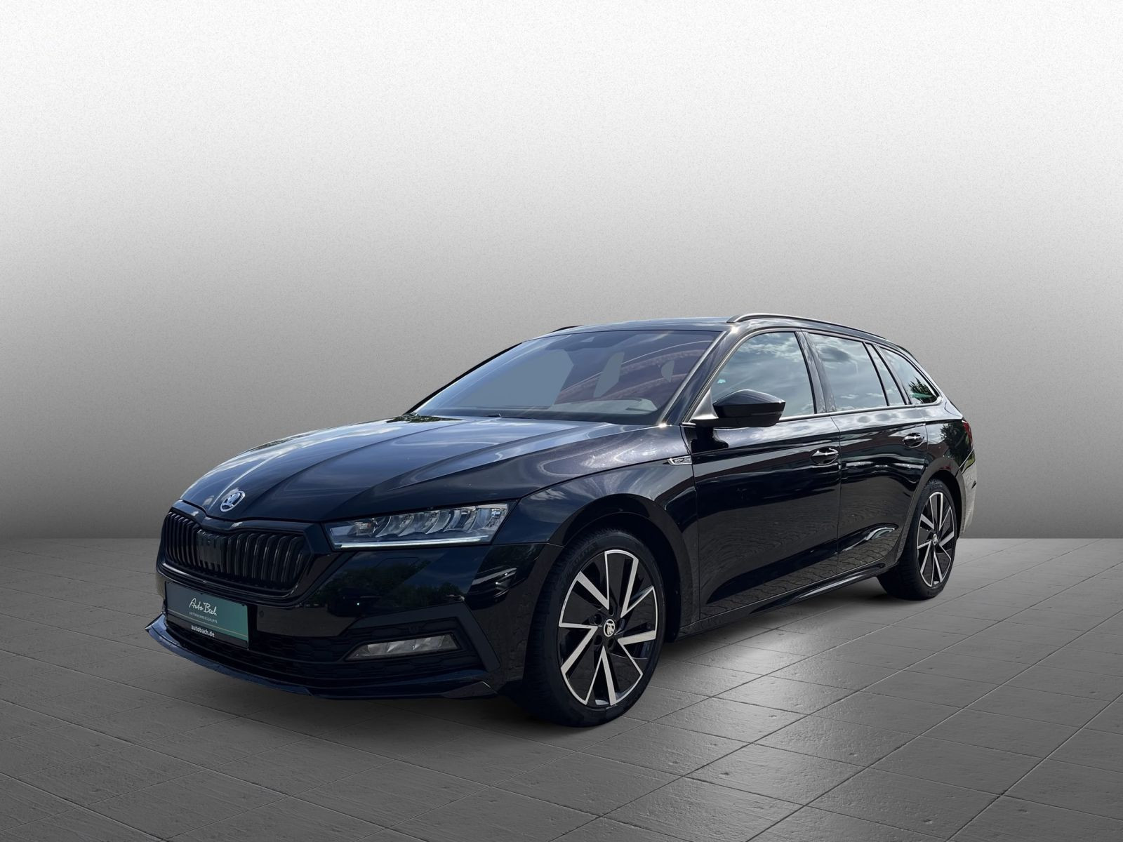 Skoda Octavia Combi Sportline 2.0TSI DSG LED Sitzhzg GRA
