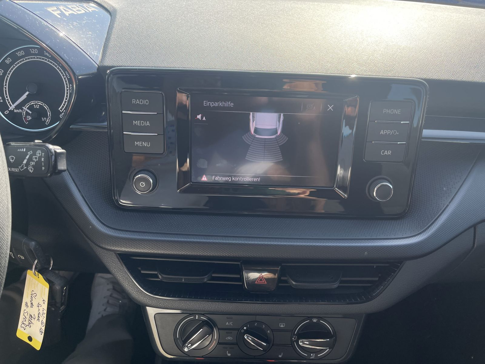 Skoda Fabia Active 1.0 TSI LED Sitzhzg Car Play
