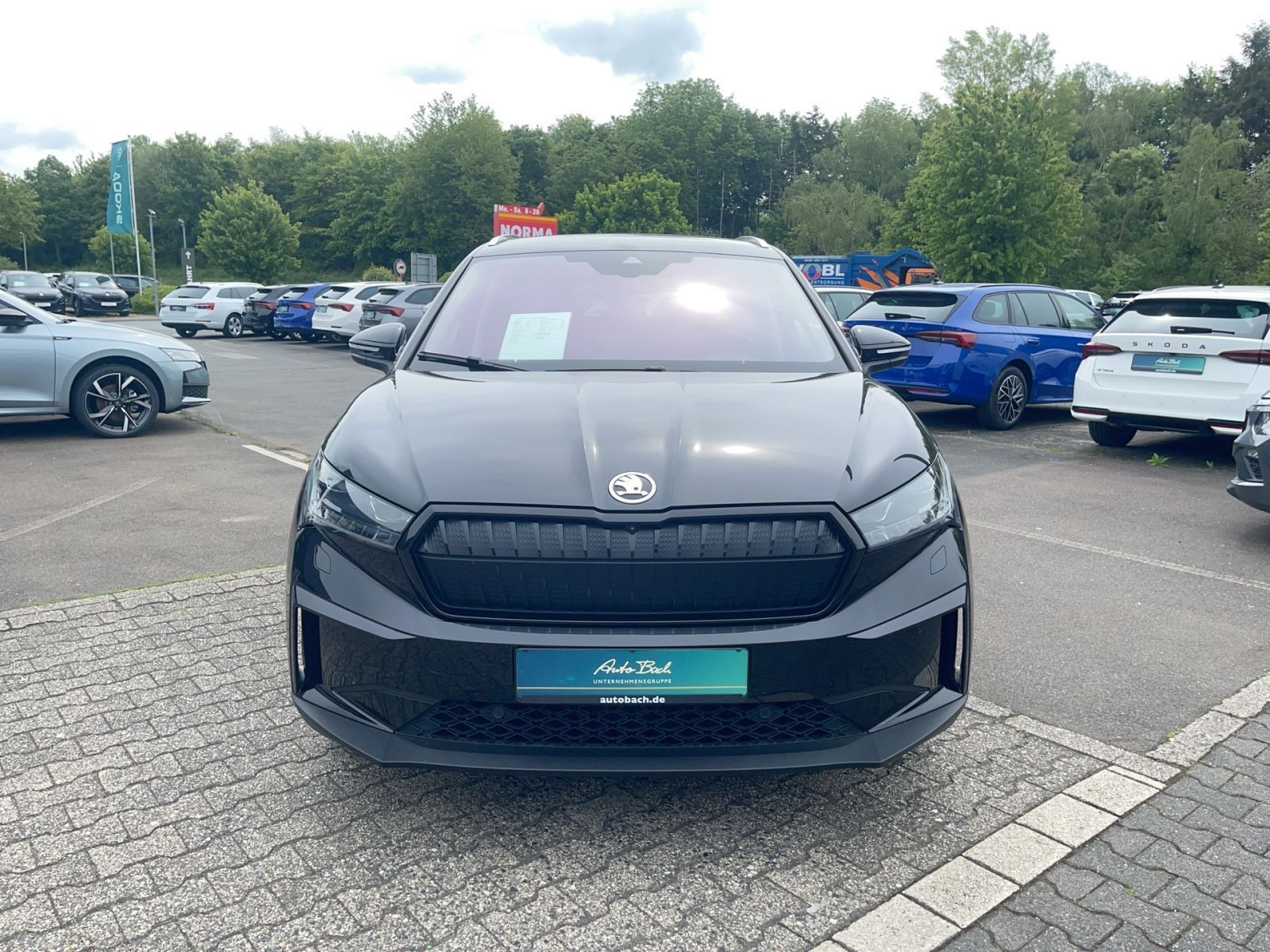 Skoda Enyaq 80 Navi LED Standklima ACC EPH CarPlay AHK