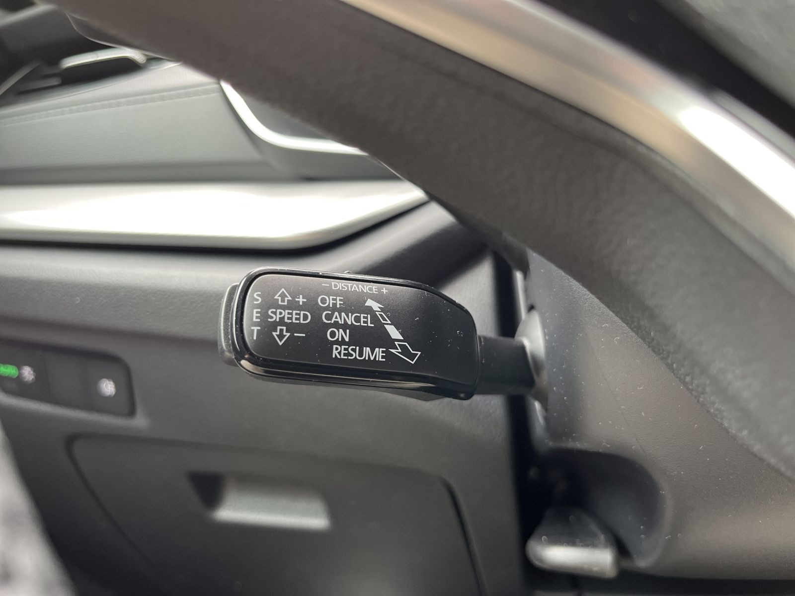 Skoda Octavia Combi Selection 1.5 TSI DSG LED GRA AHK