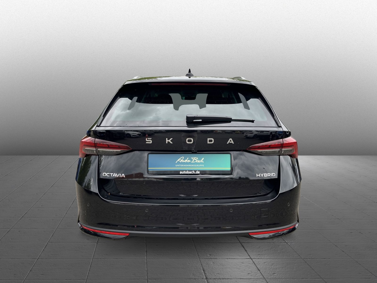 Skoda Octavia Combi Selection 1.5 TSI DSG LED GRA AHK