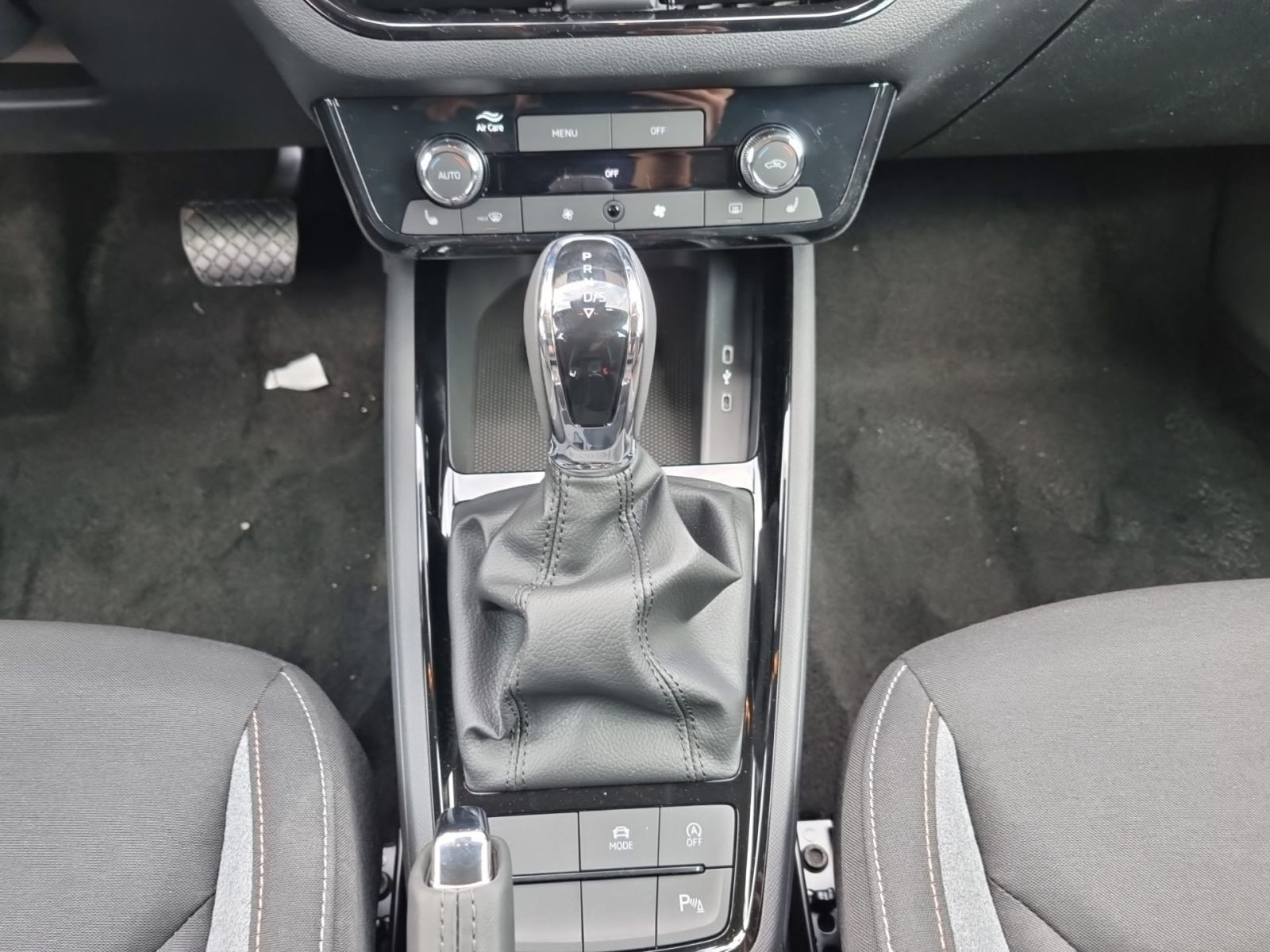 Skoda Kamiq Balance 1,0 TSI DSG ACC AHK RFK KESSY