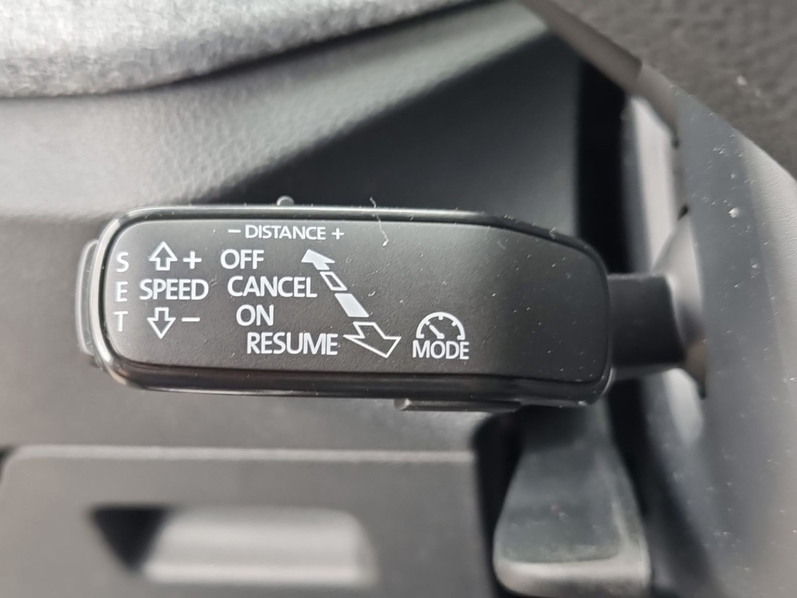 Skoda Kamiq Balance 1,0 TSI DSG ACC AHK RFK KESSY