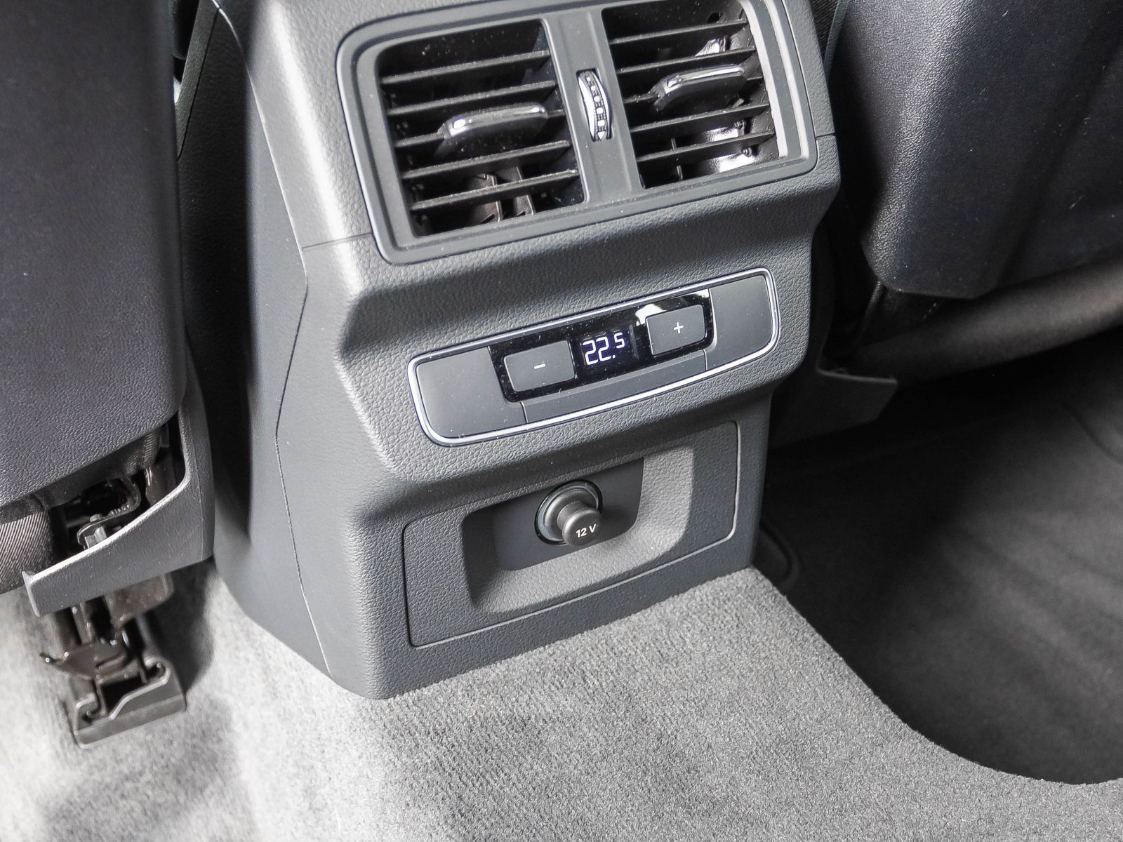Audi Q5 adv 50TFSIe qu Stronic Navi LED ACC EPH AHK
