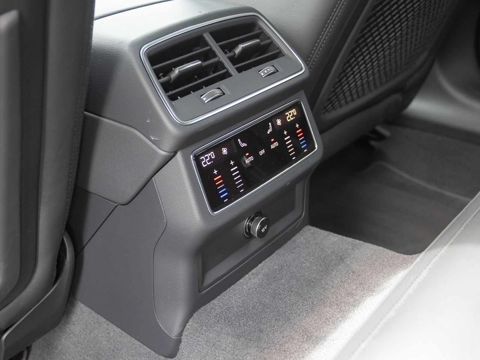 Audi RS 7 Sportback Navi LED HuD Luftfederung Panorama