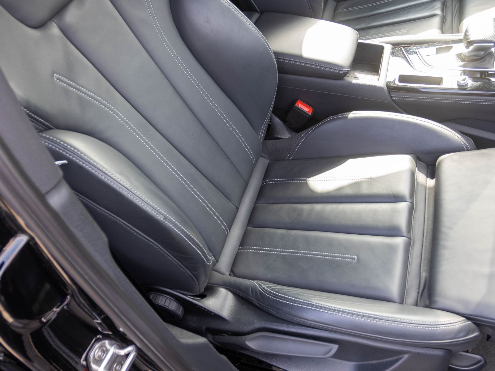 Audi A4 Avant Advanced 40TFSI Stronic Navi HuD Matrix