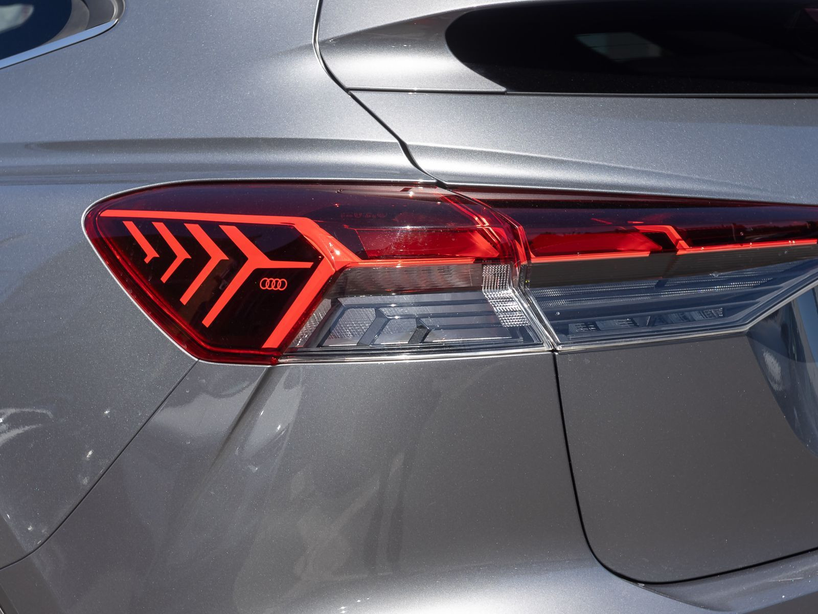 Audi Q4 Sportback e-tron 35 LED Standklima ACC EPH