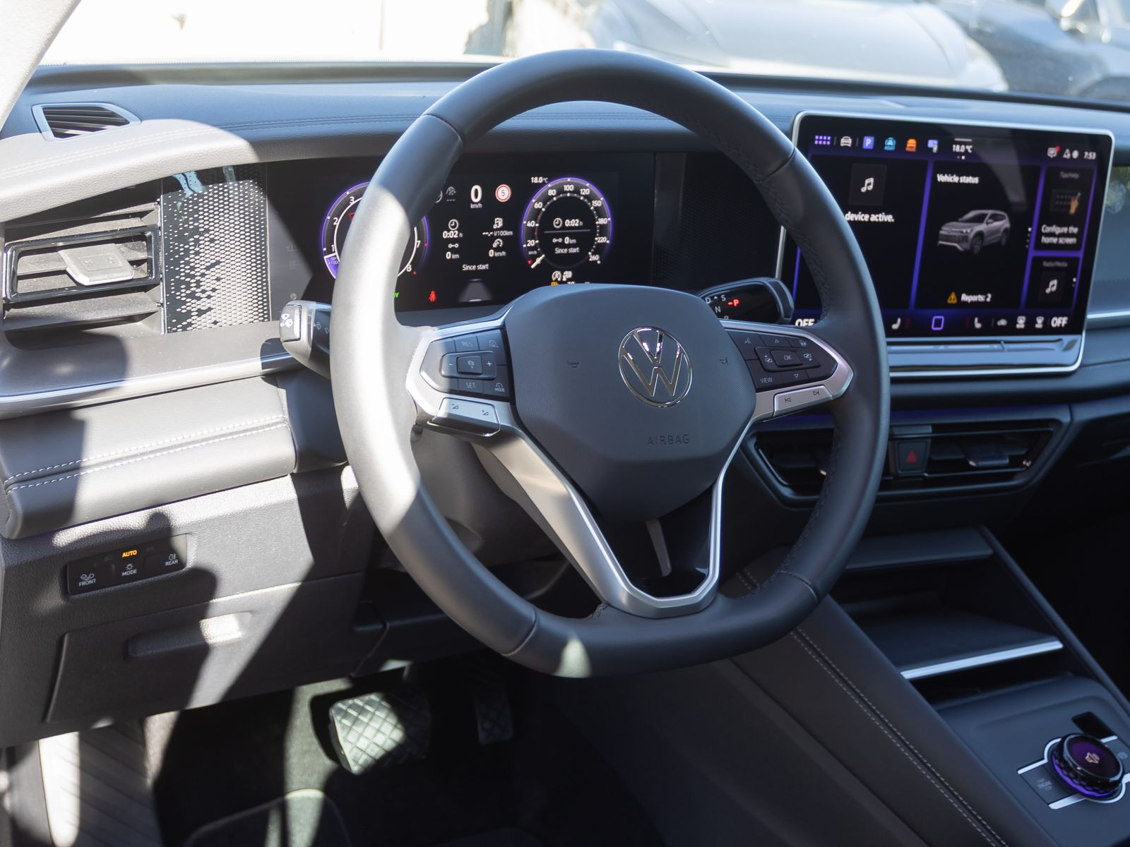 Volkswagen Tayron 1.5 eTSI DSG Life, HD-LED-Matrix, Navi, 7-Sitze, Area View inkl. Rückfahrkamera