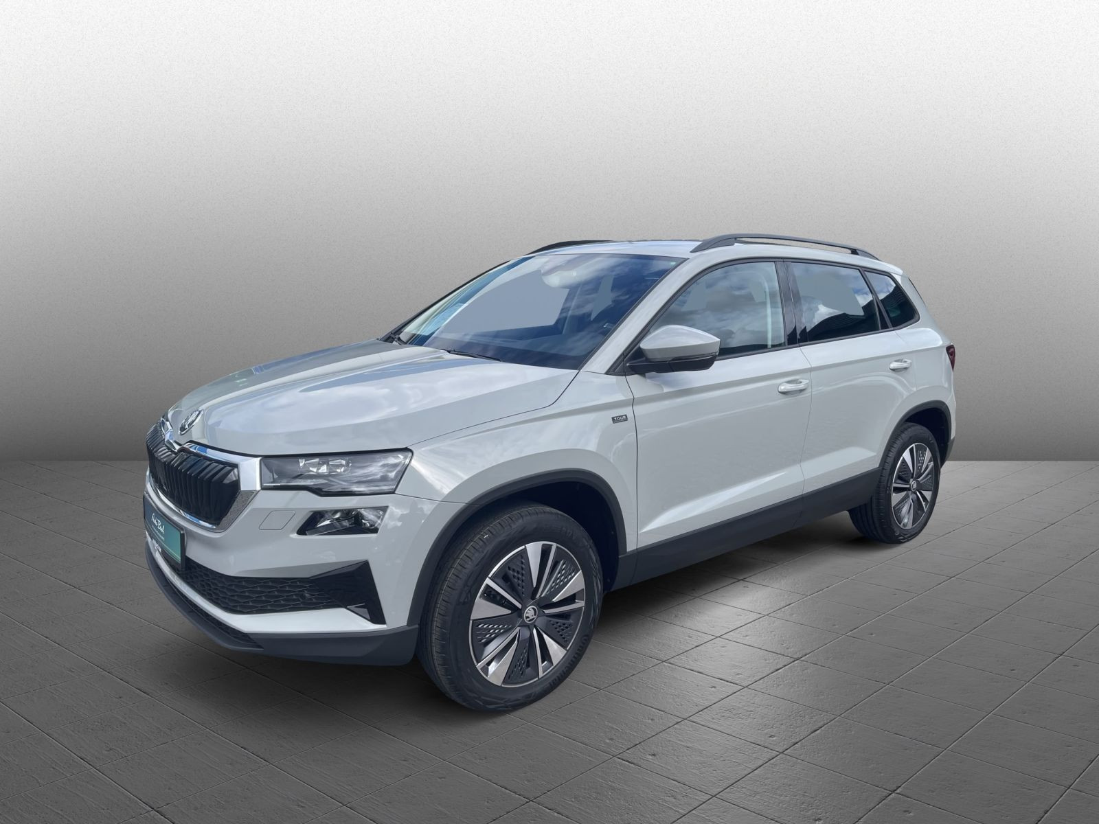Skoda Karoq Tour 1.5 TSI Sitzhzg Car Play AHK