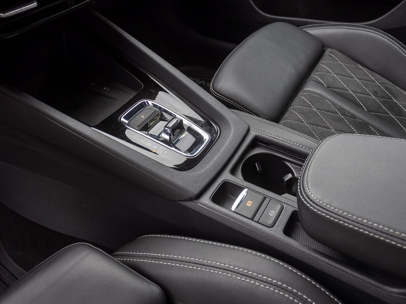 Skoda Octavia Combi RS 1.4 TSI iV Navi LED GRA Sitzhzg