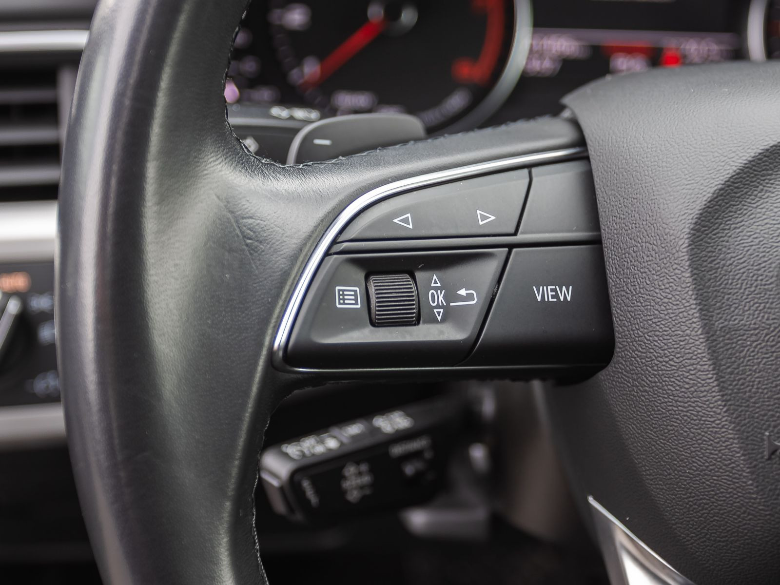 Audi A4 Avant Adv. 40TFSI Stronic Navi LED EPH ACC GRA