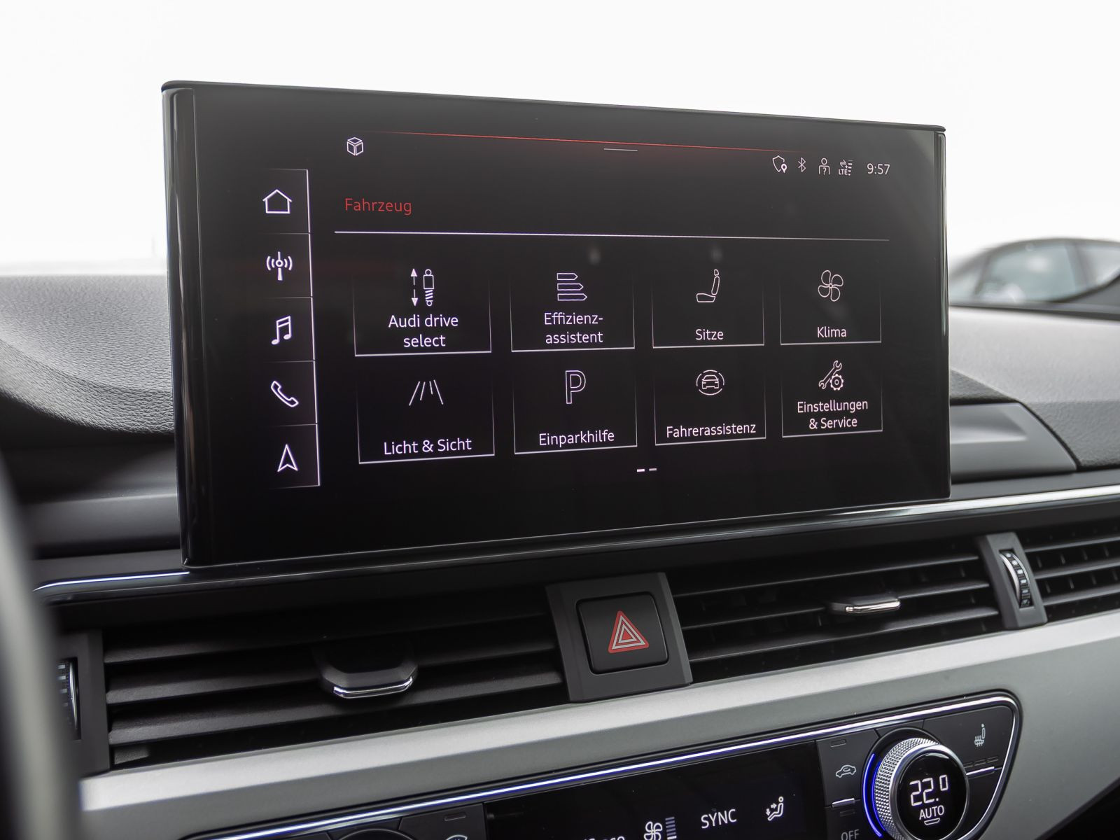 Audi A4 Avant Adv. 40TFSI Stronic Navi LED EPH ACC GRA