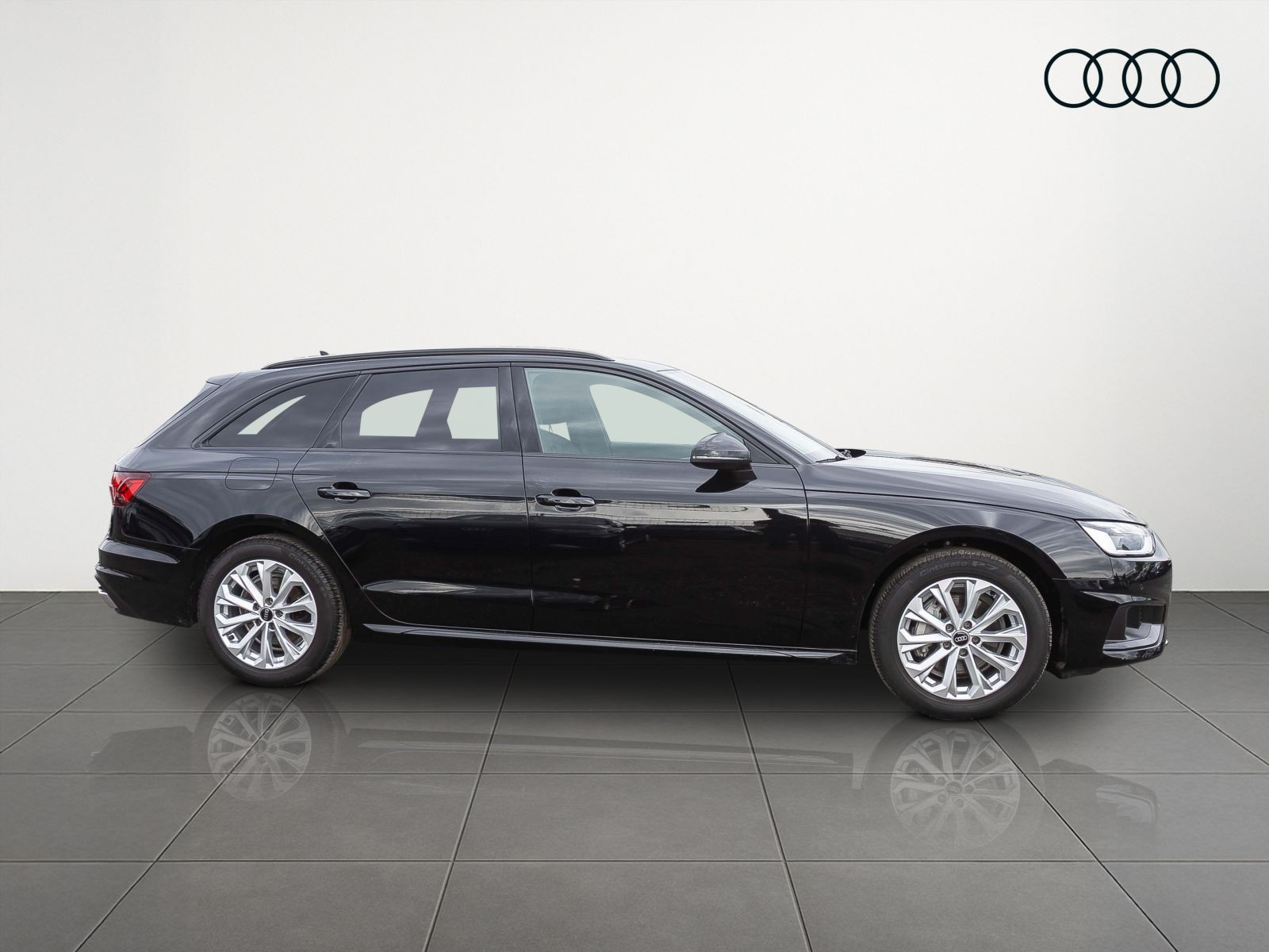 Audi A4 Avant Adv. 40TFSI Stronic Navi LED EPH ACC GRA