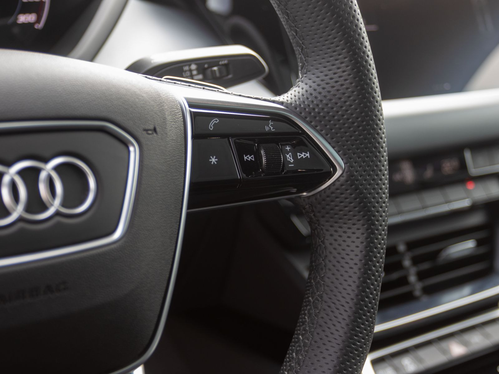 Audi e-tron GT quattro Navi LED Standklima Panorama EPH