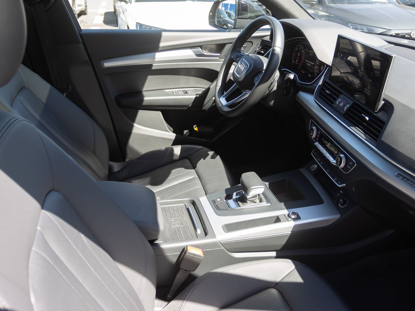 Audi Q5 Sportback 40TDI qu Stronic Navi Pano AHK ACC