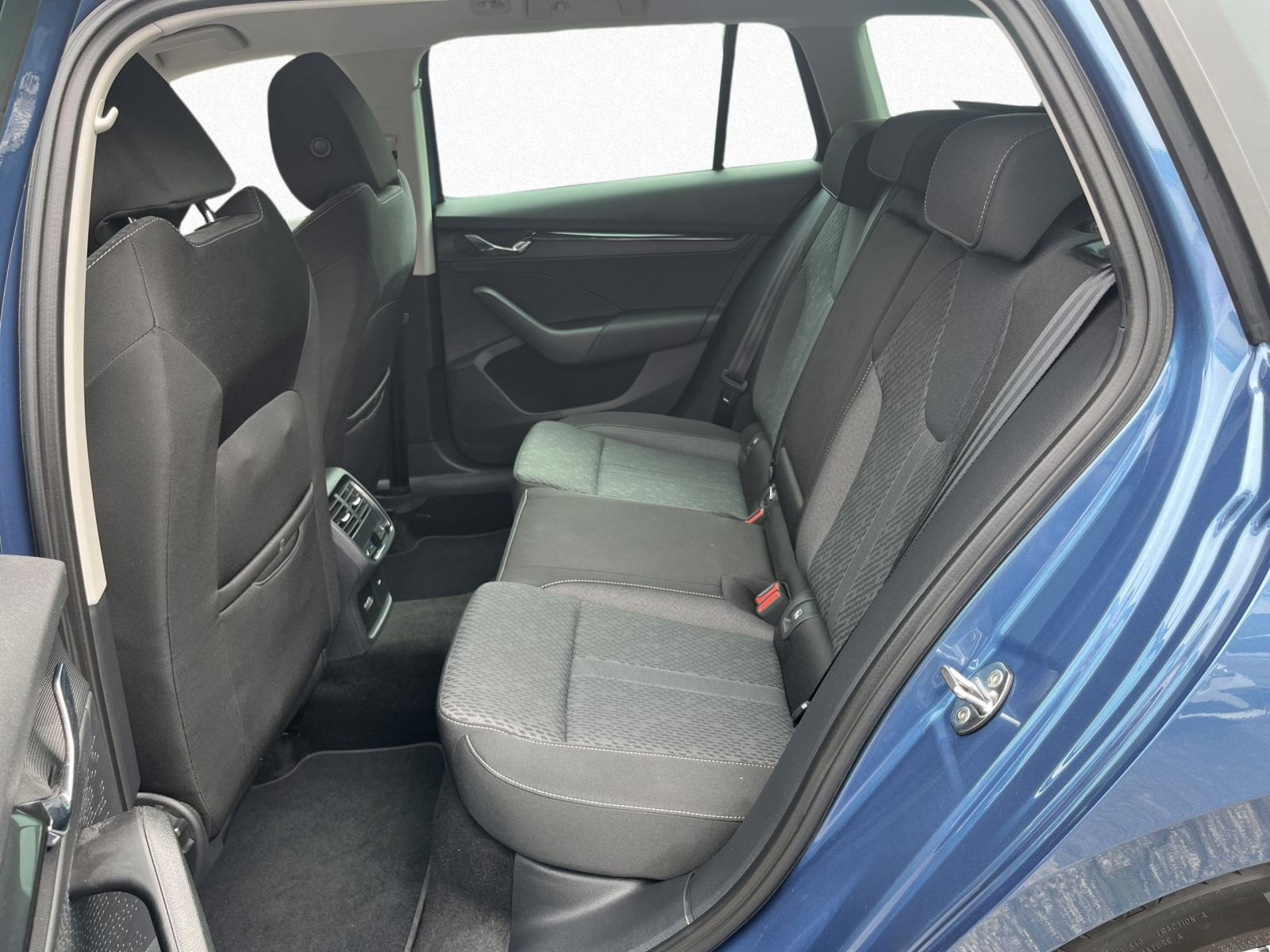 Skoda Octavia Combi Clever 1,5TSI GRA LED Massagesitze