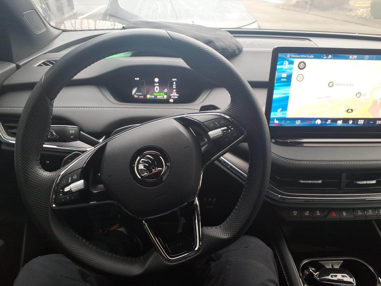 Skoda Enyaq 60 Sportline Standhzg LED GRA Sitzhzg