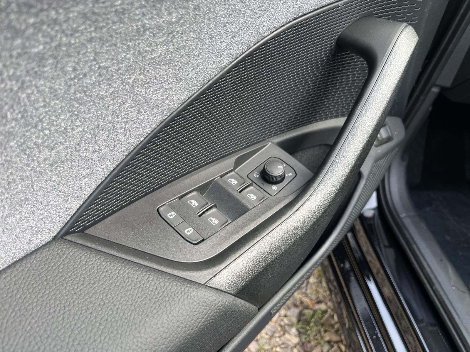 Skoda Octavia Combi Balance 2,0 TDI DSG AHK LED HuD