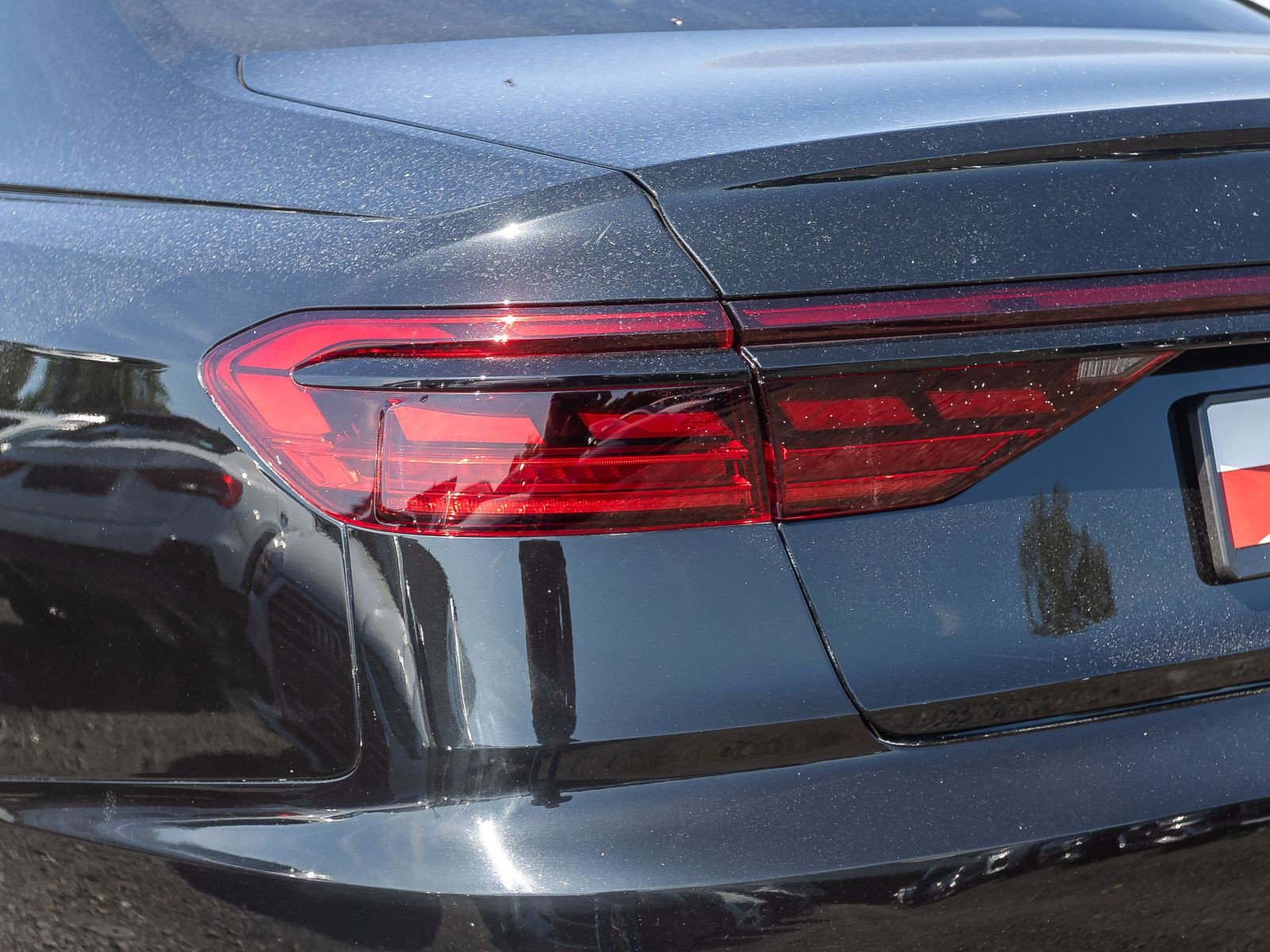 Audi A8 S line 50TDI Navi Matrix HuD Standhzg Luftfederung AHK
