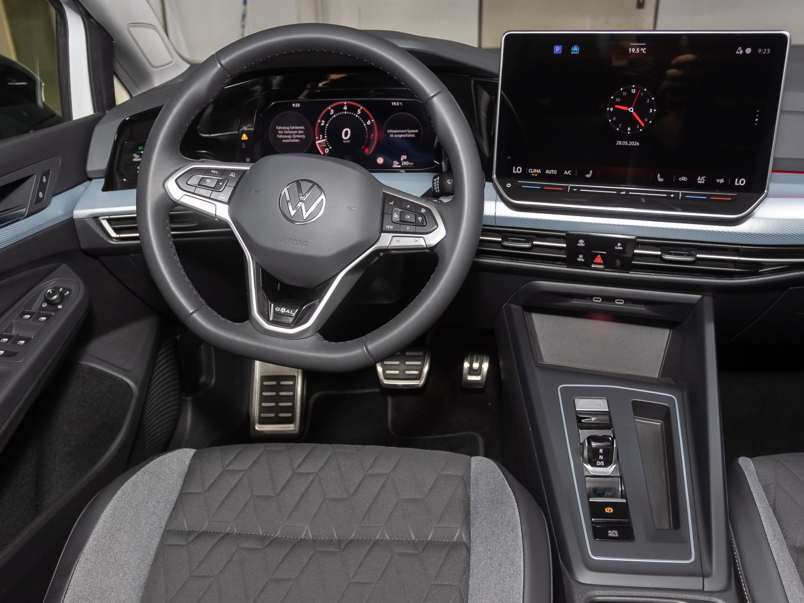 Volkswagen Golf VIII 1.5 eTSI DSG Goal, AHK, Navi, LED-Plus, Rückfahrkamera, App-Connect