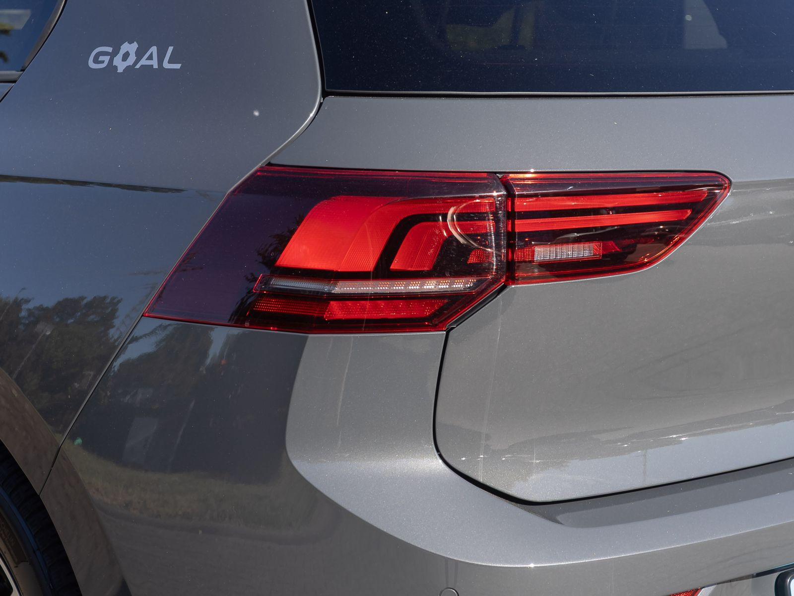 Volkswagen Golf VIII 1.5 eTSI DSG Goal, AHK, Navi, LED-Plus, Rückfahrkamera, App-Connect