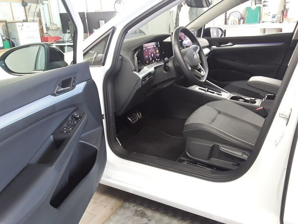 Volkswagen Golf VIII 1.5 eTSI DSG Goal, LED, Standheizung, App-Connect, Digital Cockpit Pro