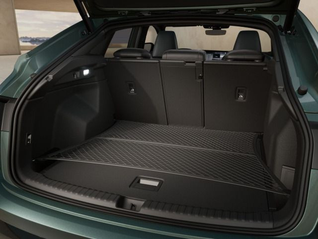 Audi Q4 Sportback e-tron S line perform. TechPlus/ MMIpro /AHK / 210 kW