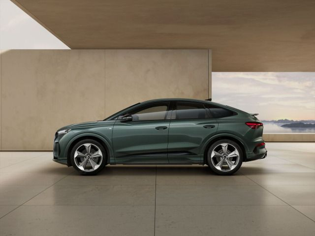 Audi Q4 Sportback e-tron S line perform. TechPlus/ MMIpro /AHK / 210 kW