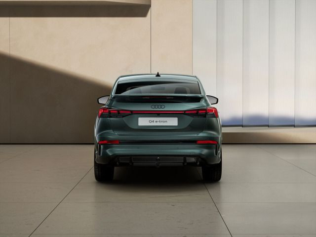 Audi Q4 Sportback e-tron S line perform. TechPlus/ MMIpro /AHK / 210 kW