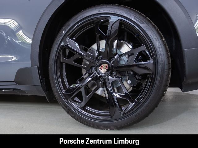 Porsche Taycan 4 Cross Turismo InnoDrive HA-Lenkung
