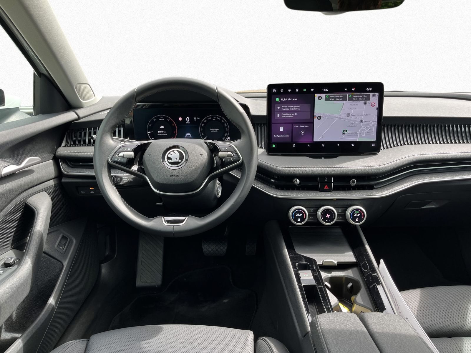 Skoda Superb Combi Selection 2,0TDI DSG 360°Kamera LED