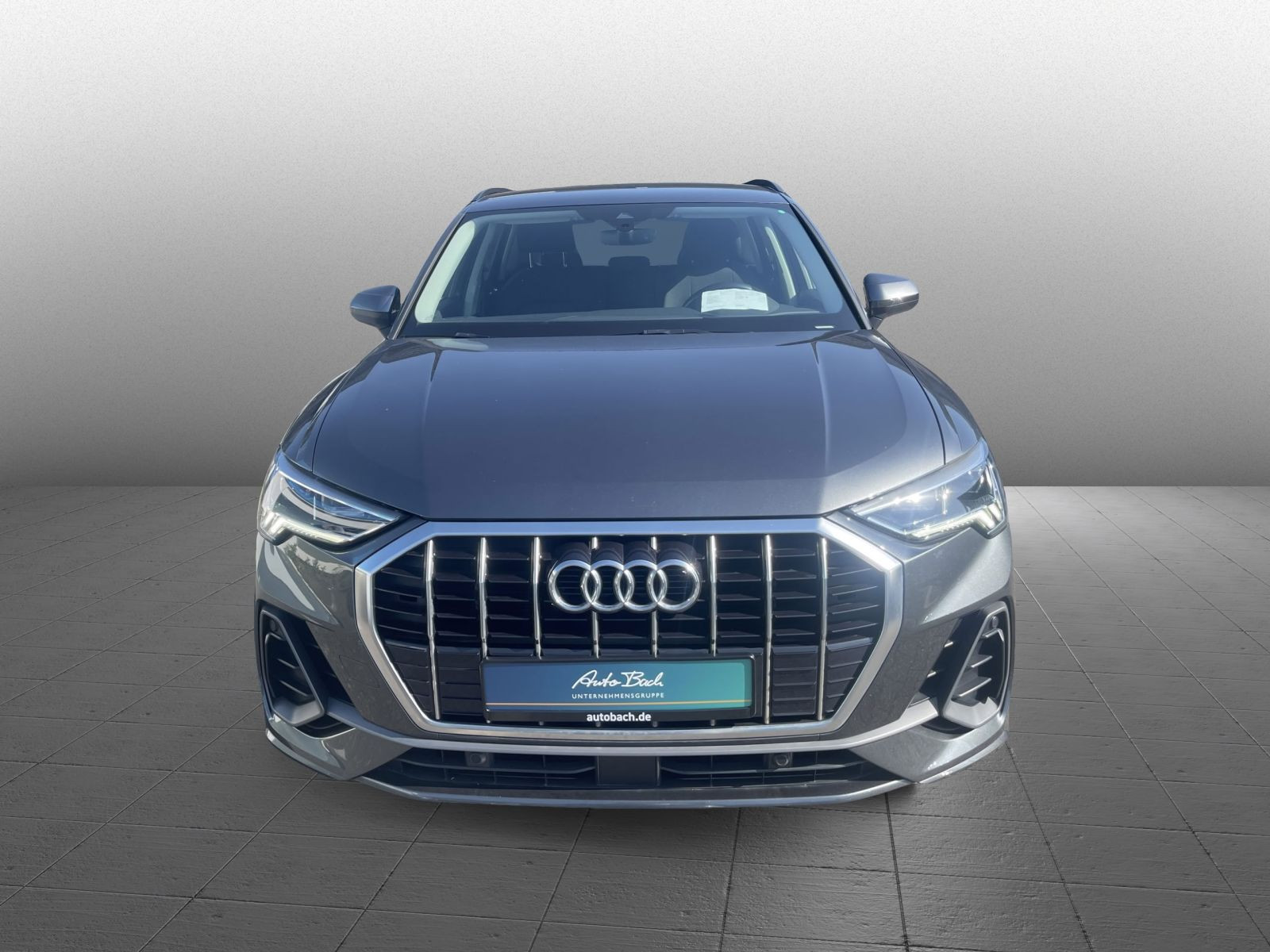 Audi Q3 SUV S line 35 TFSI 110KW DSG GRA LED AHK