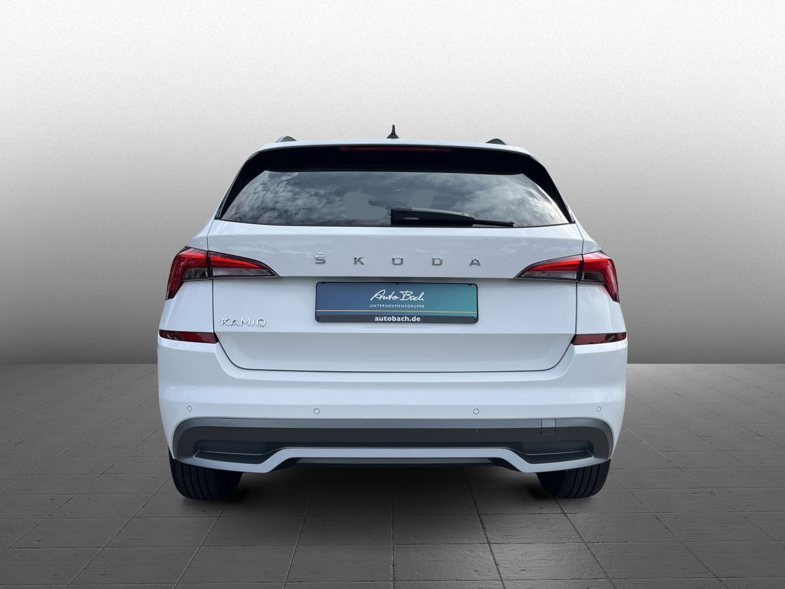 Skoda Kamiq Tour 1,0 TSI Sitzhzg Car Play GRA