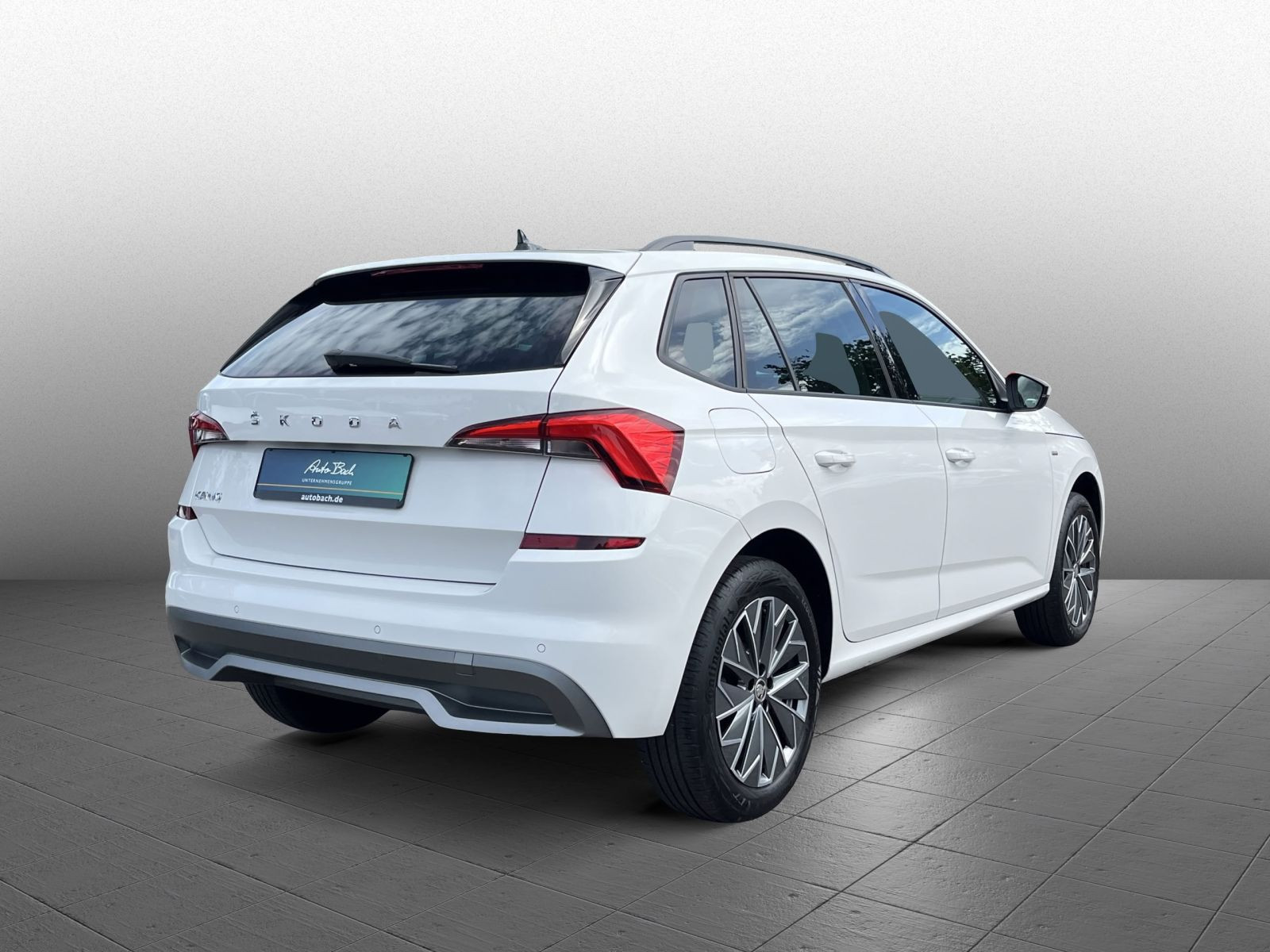 Skoda Kamiq Tour 1,0 TSI Sitzhzg Car Play GRA