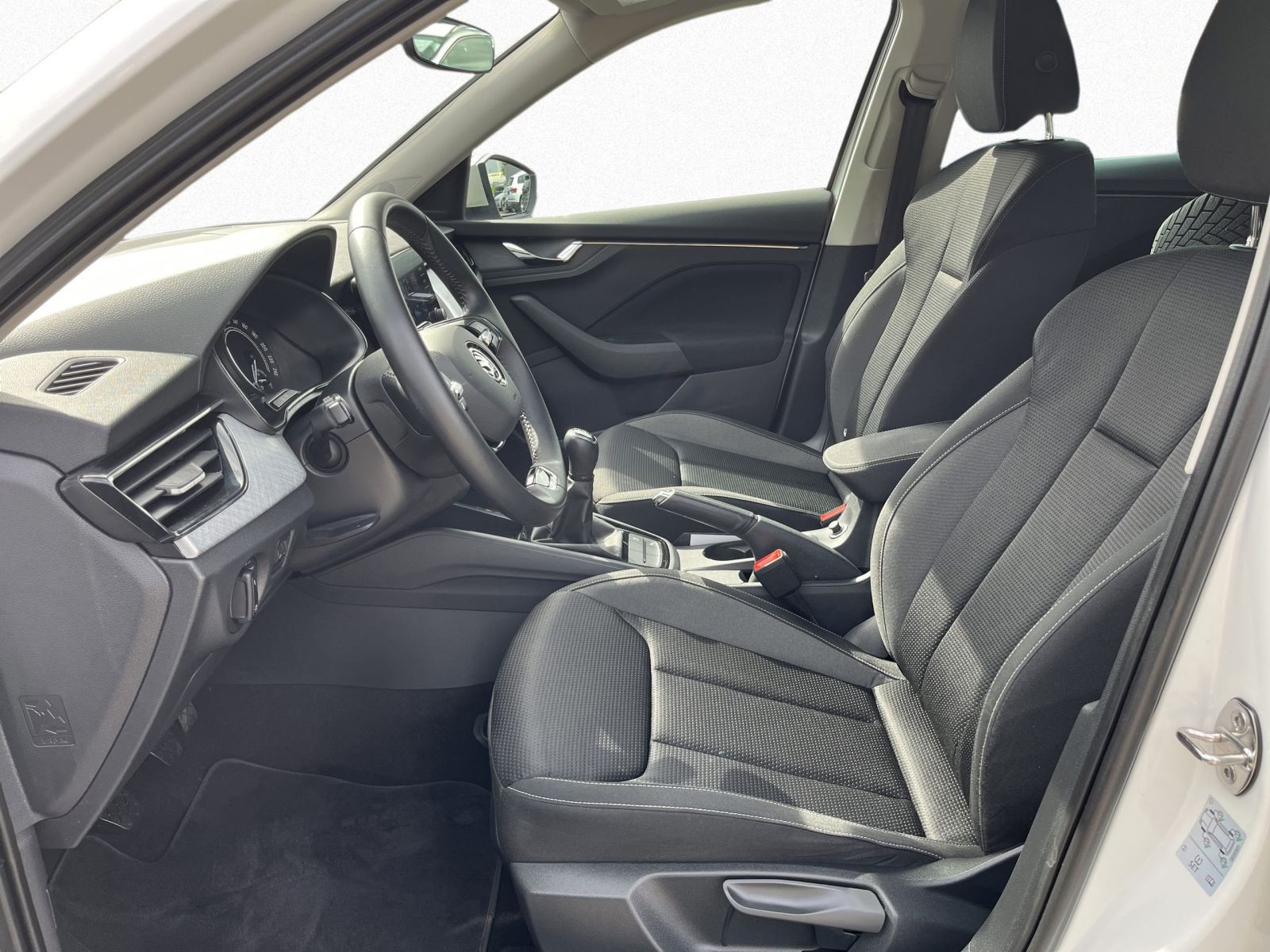 Skoda Kamiq Tour 1,0 TSI Sitzhzg Car Play GRA